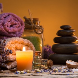 Aromatherapy massage service 